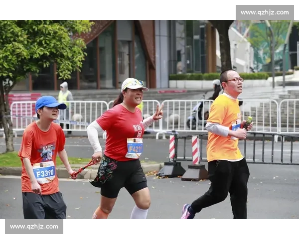 十载金标路 奔跑见成长 —— 上海 10 公里精英赛鸣枪开赛